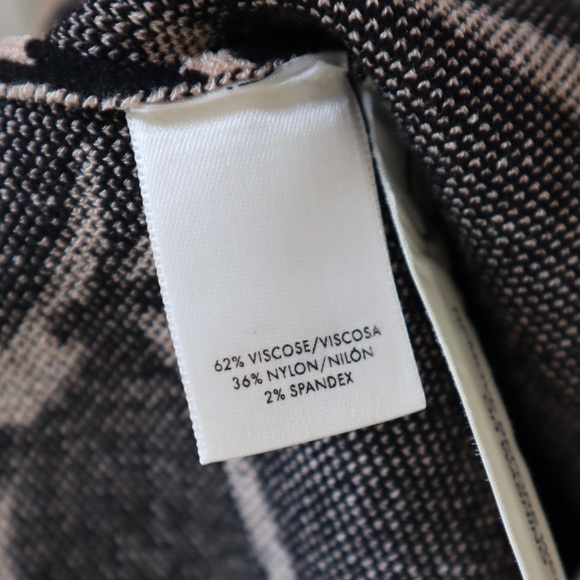 Ann Taylor Black & Cream Shift Sweater Dress - Picture 11 of 12